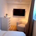 Gaestehaus Seestern Whg 1 Апартаменты Грёмиц